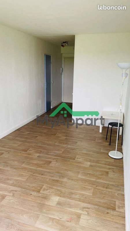 Appartement a louer grigny - 1 pièce(s) - 21 m2 - Surfyn