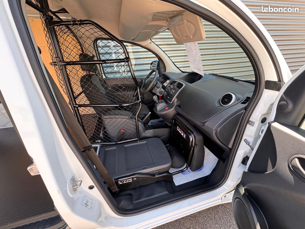 RENAULT KANGOO 1.5 DCI 95ch EXTRA R-LINK 9575 HT (image 8)