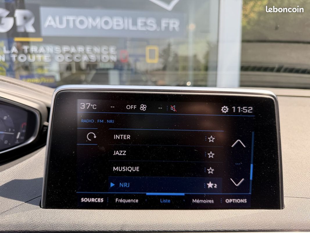 Peugeot 3008 (2) BlueHDi 130 EAT8 ALLURE (image 23)