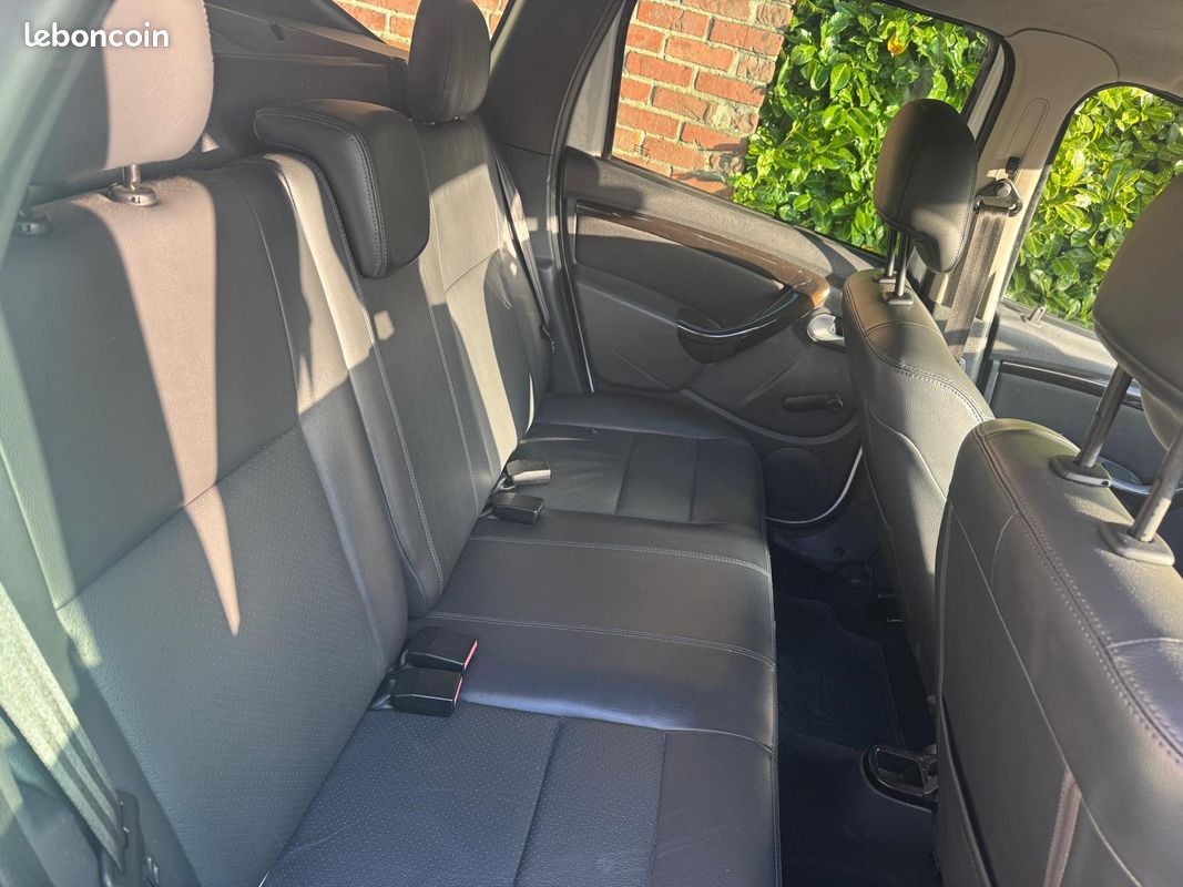 Dacia Duster 1.5 dci 90 cv Prestige 1ère main (image 5)