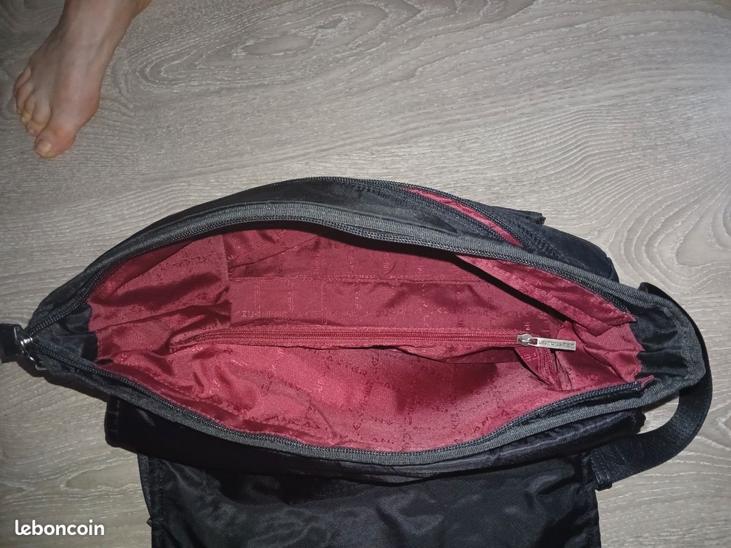 Sac bandoulière lancaster (image 4)