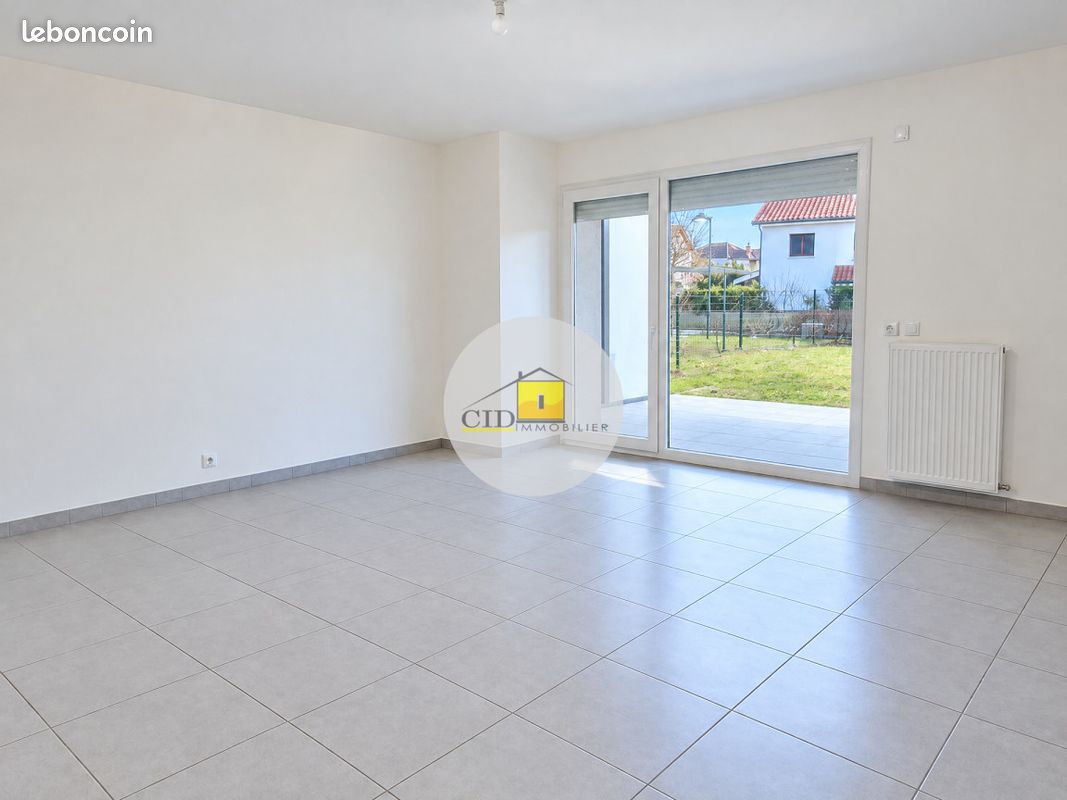 Appartement 2 pièces 48 m² · à Chassieu · 48 m² · 950 €/mois