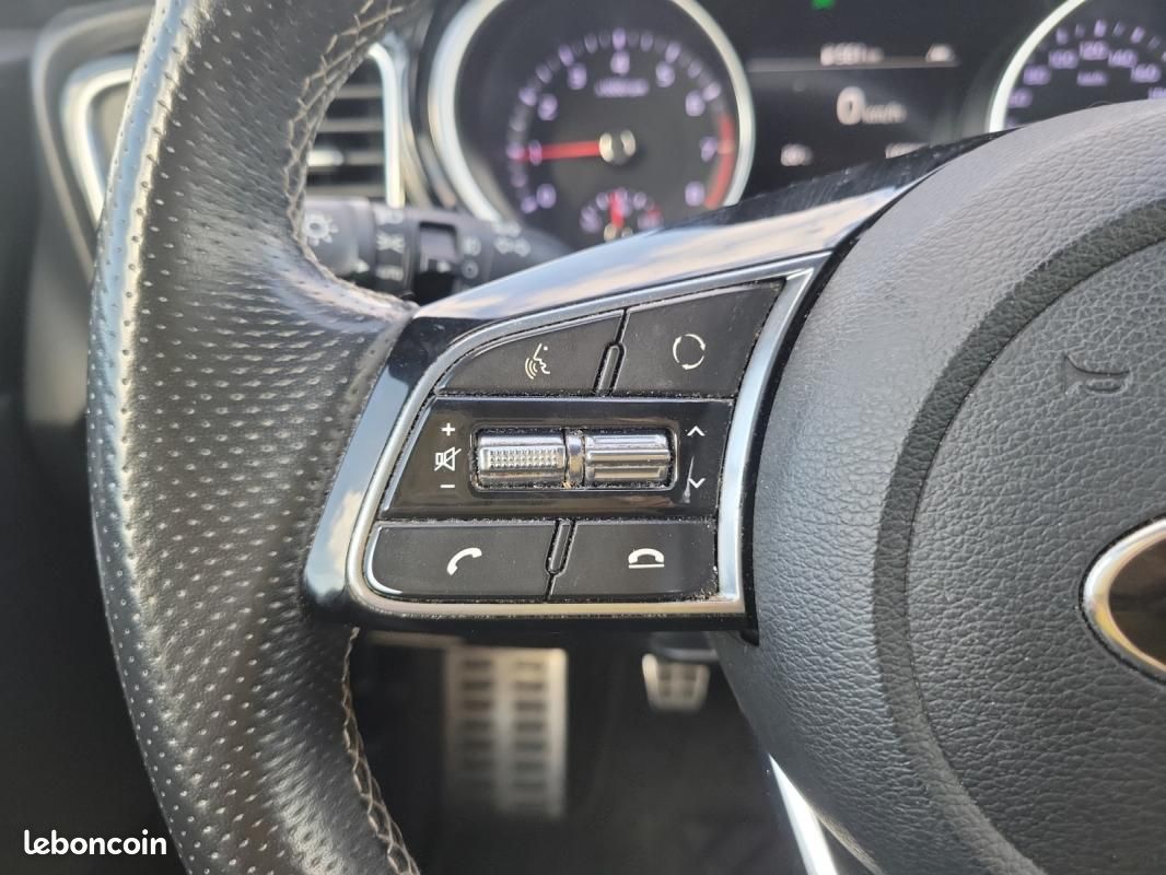 Kia ProCeed 1.0 T-gdi 120 Gt Line (image 25)