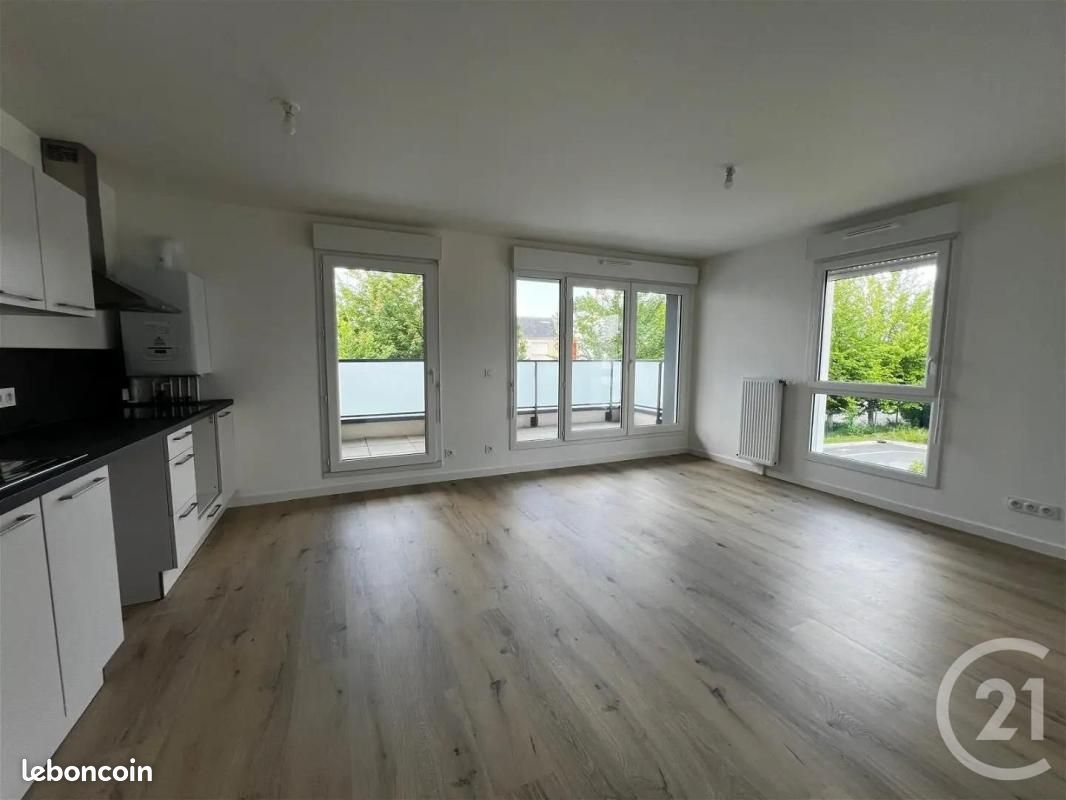 Appartement 4 pièces 80 m² · à Mont-Saint-Aignan · 80 m² · 990 €/mois