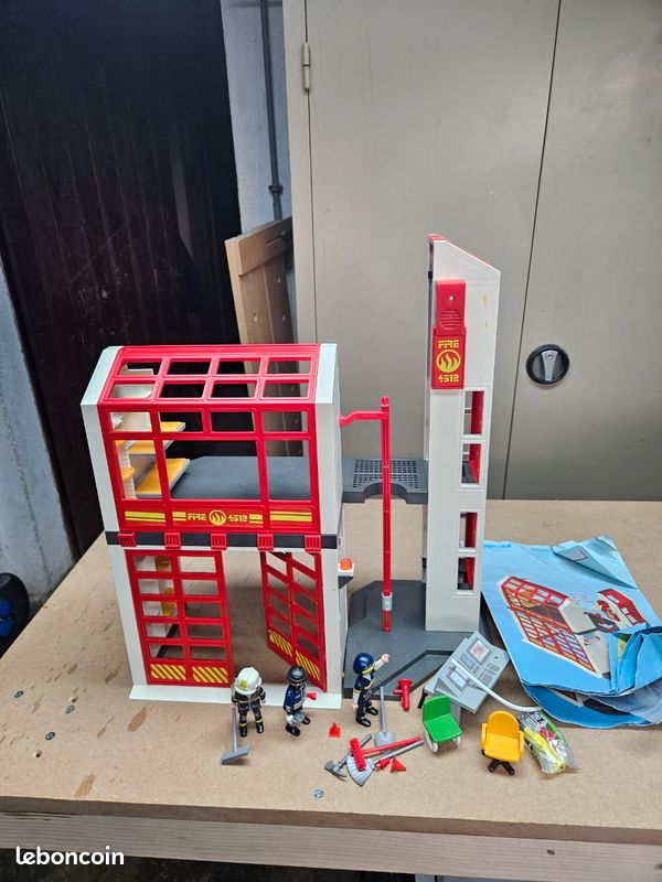 Caserne playmobile (image 1)