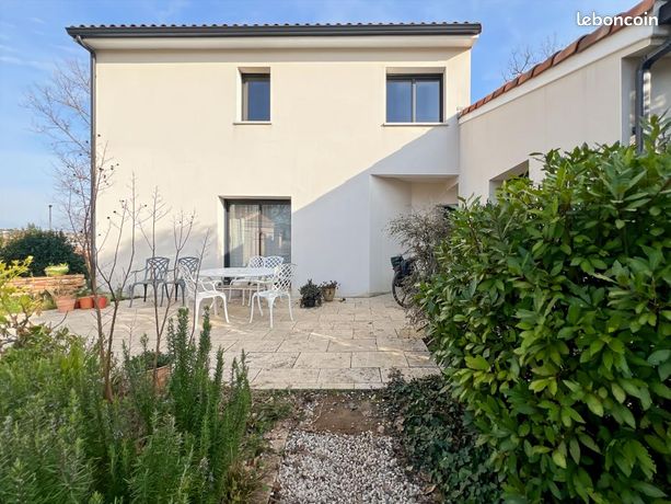 Maison 5 pièces 144 m²