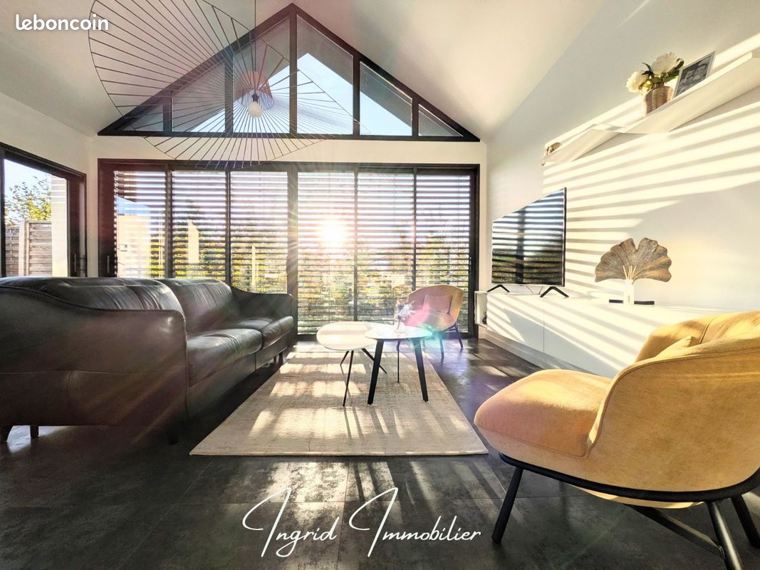 Maison 5 pièces 123 m² · à Châteaugiron · 123 m² · 458 480 €