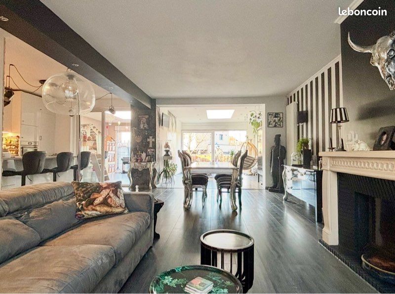 Maison 6 pièces 136 m² · à Wattignies · 136 m² · 370 000 €