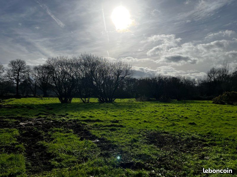 Terrain 2 hectares · à Lamballe-Armor · 20 500 €