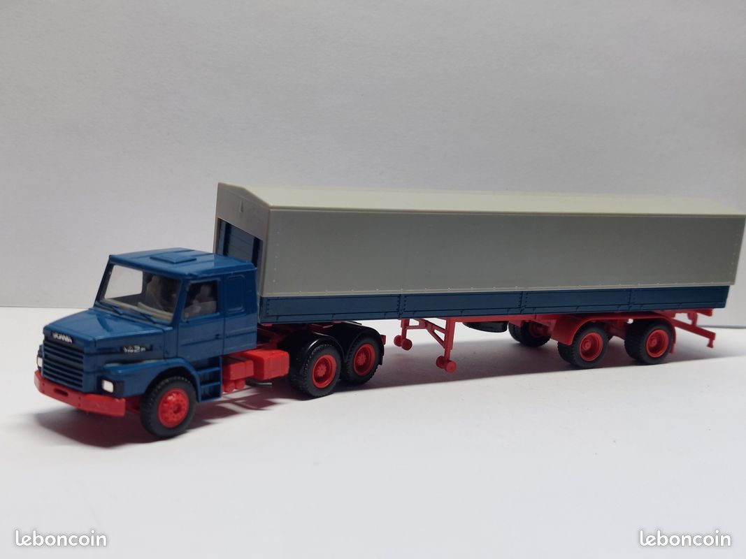 Herpa Semi-remorque Goldhofer 5 Essieux – Échelle 1:87 – Bleu Ciel – Fabrication Allemande – Maquette Collection