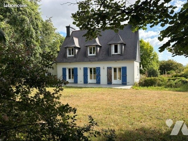 Maison 6 pièces 136 m² · à Plomelin · 136 m² · 296 800 €