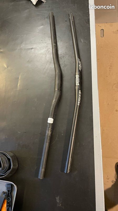 2 cintres VTT (image 1)