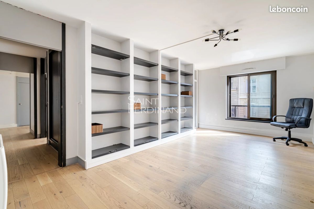 Appartement 5 pièces 95 m² · à Paris · 95 m² · 890 000 €
