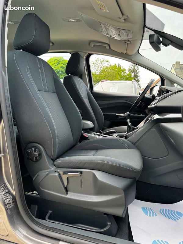 Ford C-max 1.6 SCTI 150 CV S&S ECOBOOST TITANIUM DISTRIBUTION EFFECTUÉE (image 11)
