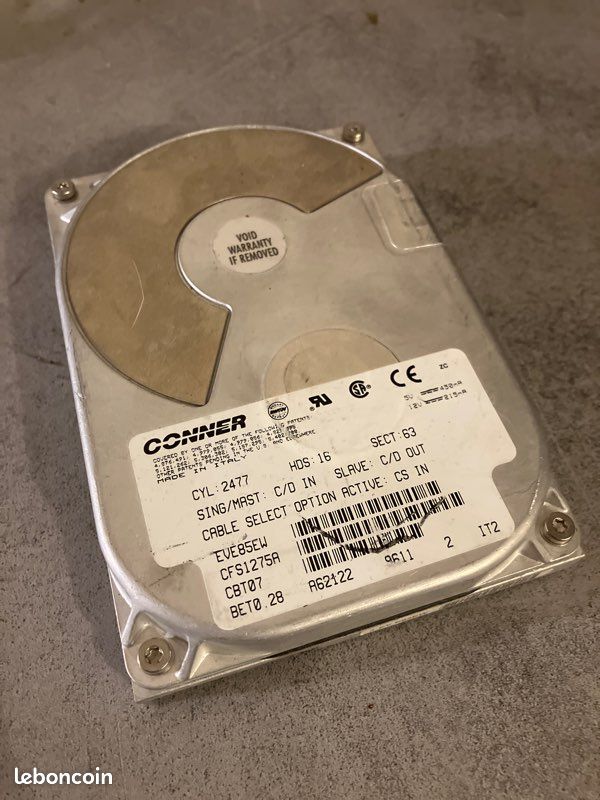 Disque dur IDE CONNER 2GB (image 1)