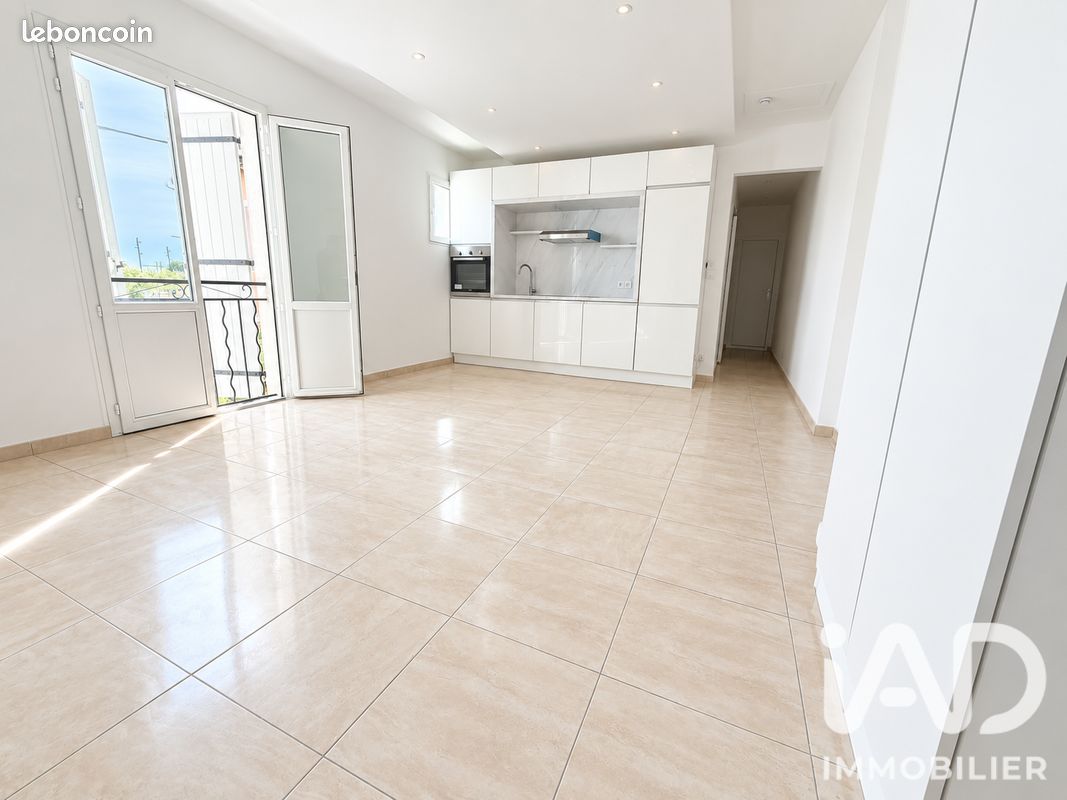 Appartement 2 pièces 42 m² · à Orange · 42 m² · 109 000 €