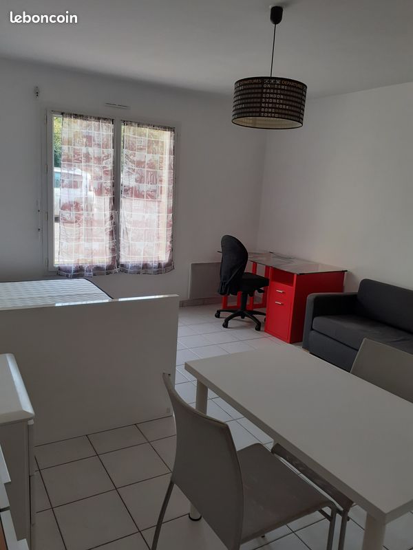 Appartement 1 pièce 28 m² · à La Roche-sur-Yon · 28 m² · 498 €/mois