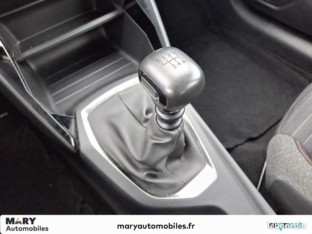 PEUGEOT 208 PureTech 100 S&S BVM6 Active Business (image 16)
