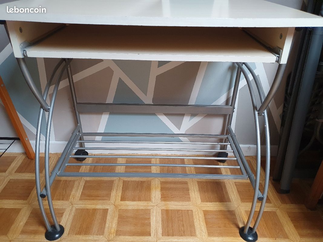 Bureau pour ordinateur (image 1)