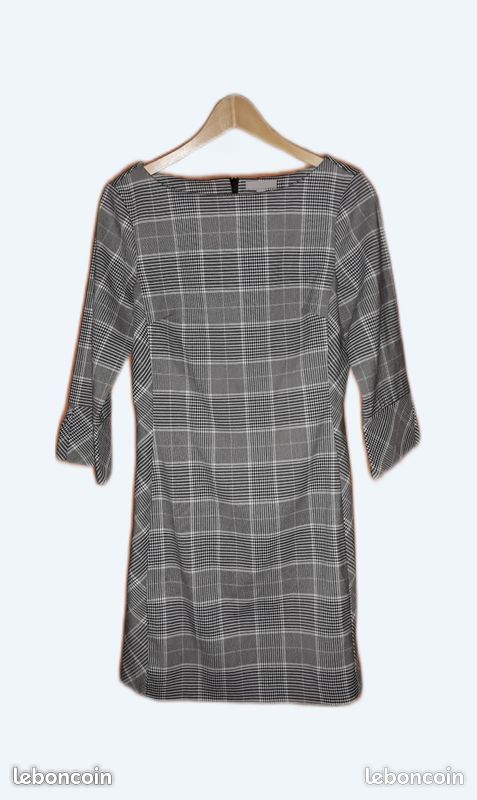 Robe Grise H&M Imprimée Diamants - Taille 38, Coupe Bodycon Sans Manches, Occasion TB