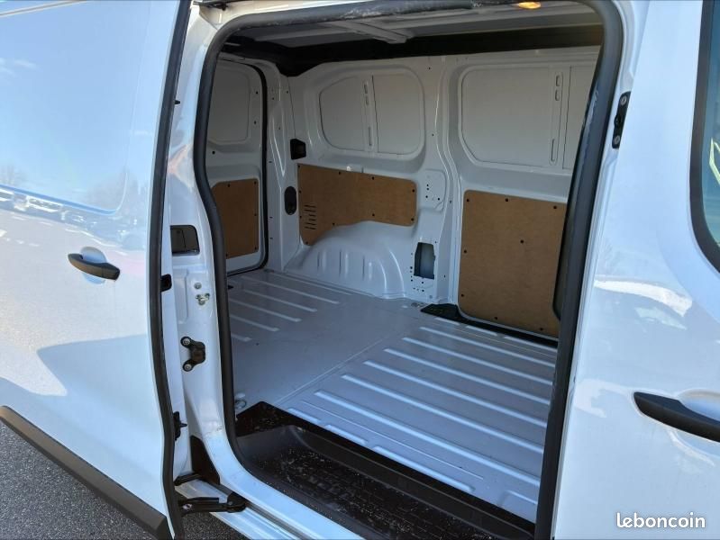 Peugeot Expert Fg M 2.0 BlueHDi 180ch S&S EAT8 (image 10)