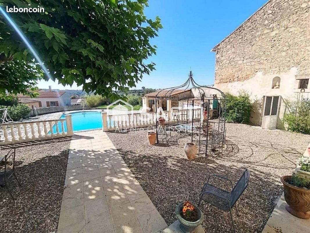 Maison 6 pièces 201 m² · à Ouveillan · 201 m² · 435 000 €