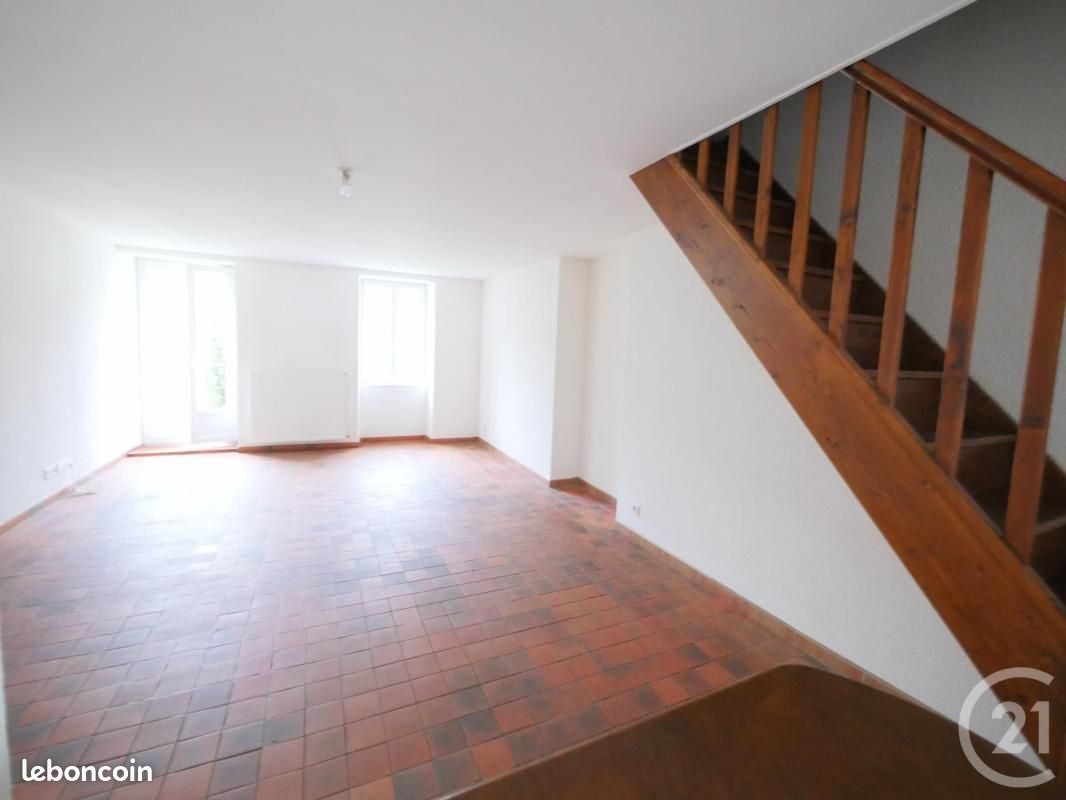 Appartement 3 pièces 79 m² · à Pontarion · 79 m² · 520 €/mois
