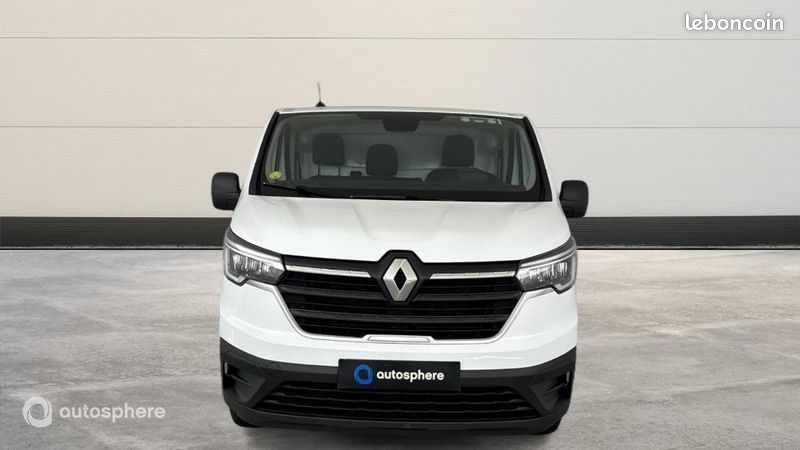 Renault Trafic Véhicule utilitaire ou Société L1H1 3T 2.0 Blue dCi 130ch Confort E6E (image 2)