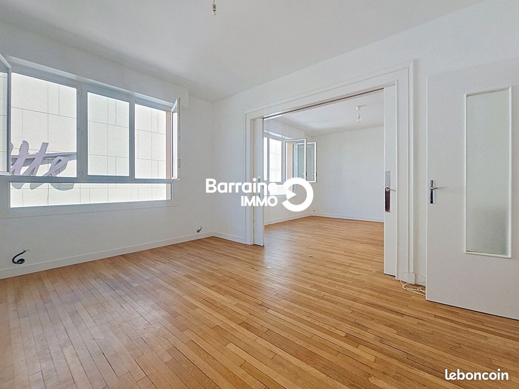 Appartement 4 pièces 89 m² · à Lorient · 89 m² · 955 €