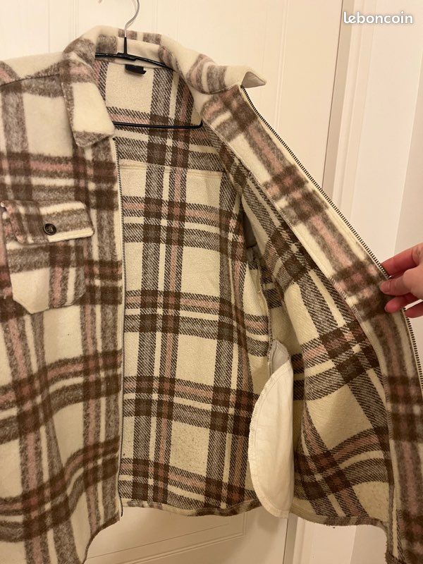 Veste à carreaux oversized (image 6)