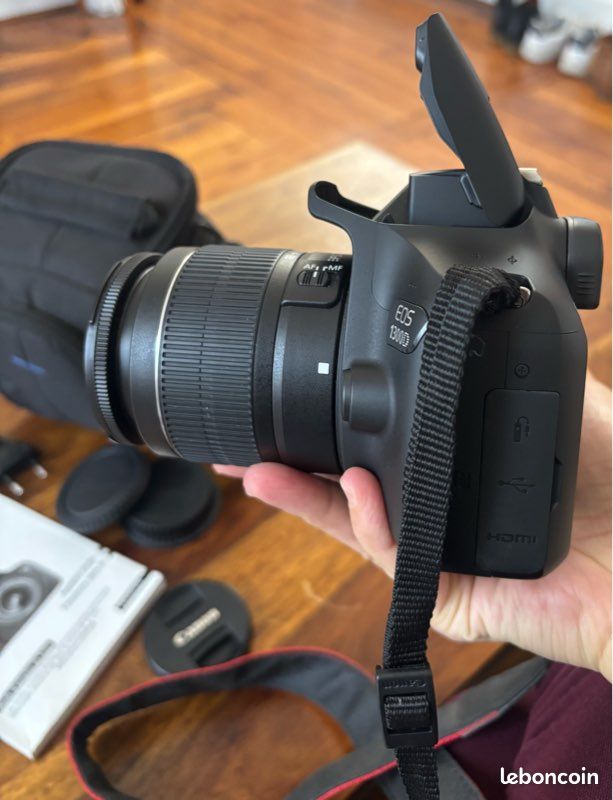 Lot Appareil Photo Canon EOS 1300D + Objectifs 18-55mm & 50mm + Trépied + Sac - Occasion