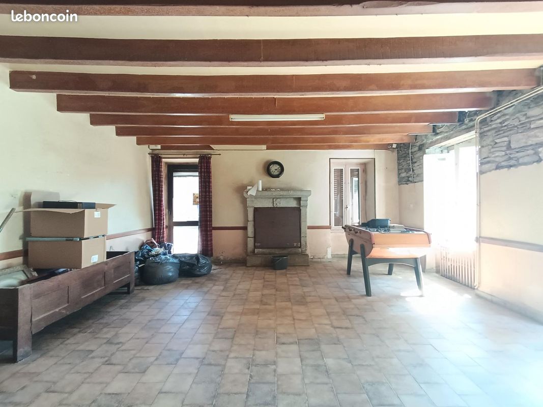 Maison 7 pièces 138 m² · à Plumelec · 138 m² · 79 900 €
