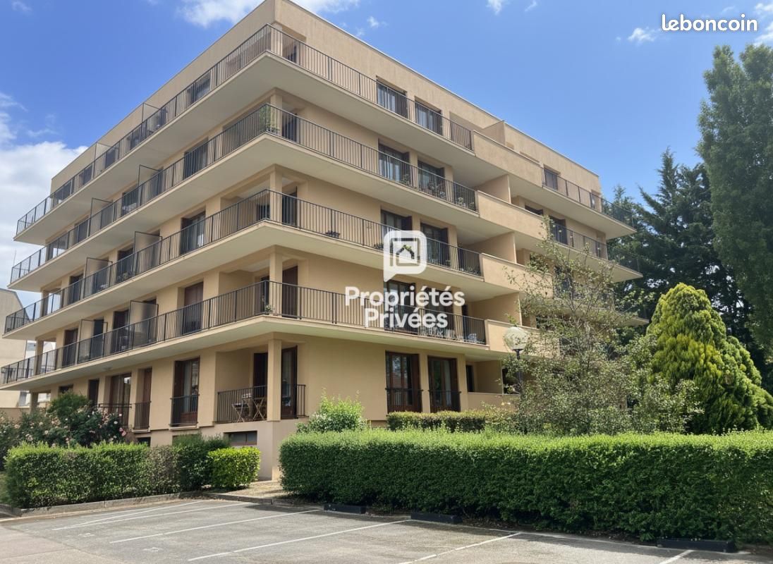 Appartement 5 pièces 94 m² · à Le Chesnay-Rocquencourt · 94 m² · 488 000 €