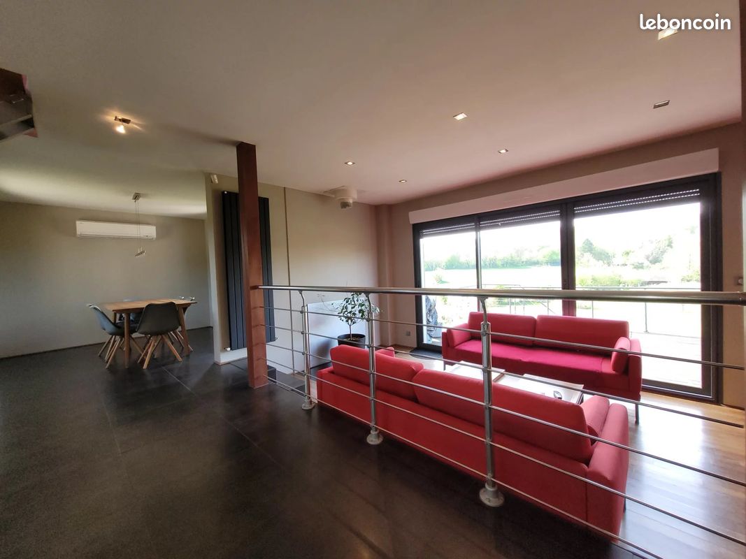 Maison 10 pièces 148 m² · à Lachapelle-aux-Pots · 148 m² · 276 500 €