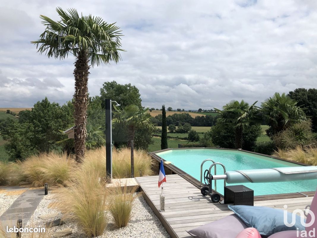 Pavillon 6 pièces 139 m² - François 79260 (image principale 0)