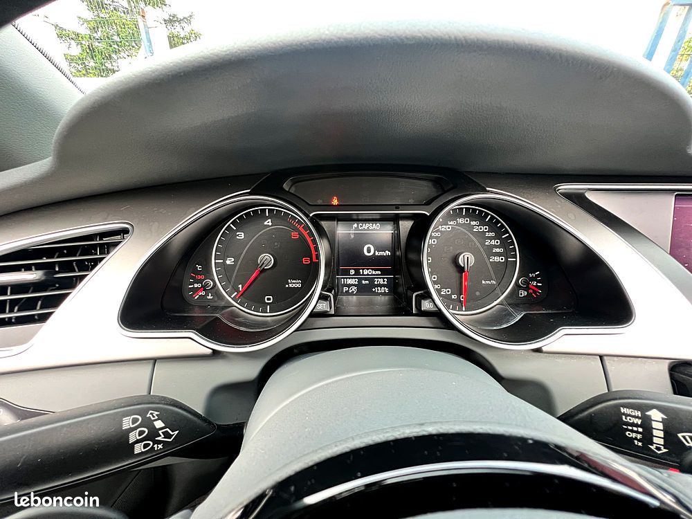 AUDI A5 Décapotable 2014 (image 18)