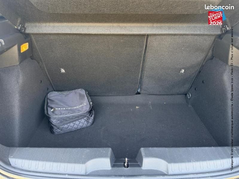 Fiat Grande Panda 1.2 Hybrid Turbo 110ch La Prima eDCT6 (image 14)