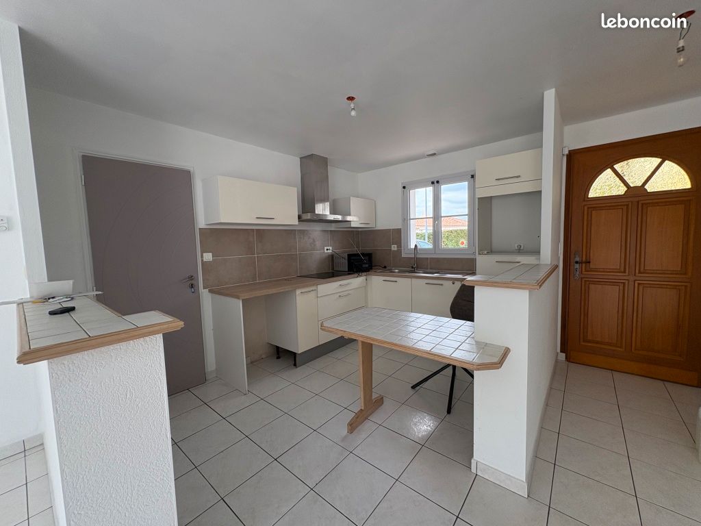 Maison a louer challans - 4 pièce(s) - 102 m2 - Surfyn