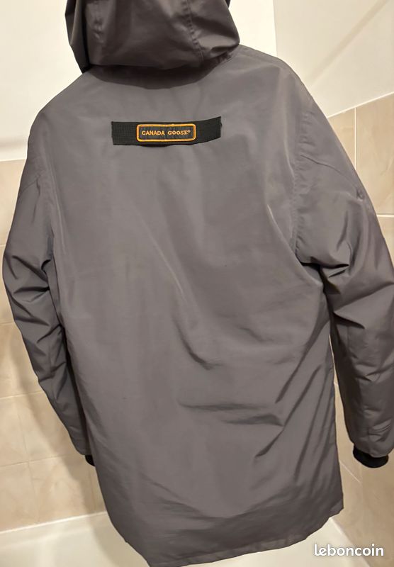 Canada goose parka langford coupe fusion black label Vêtements