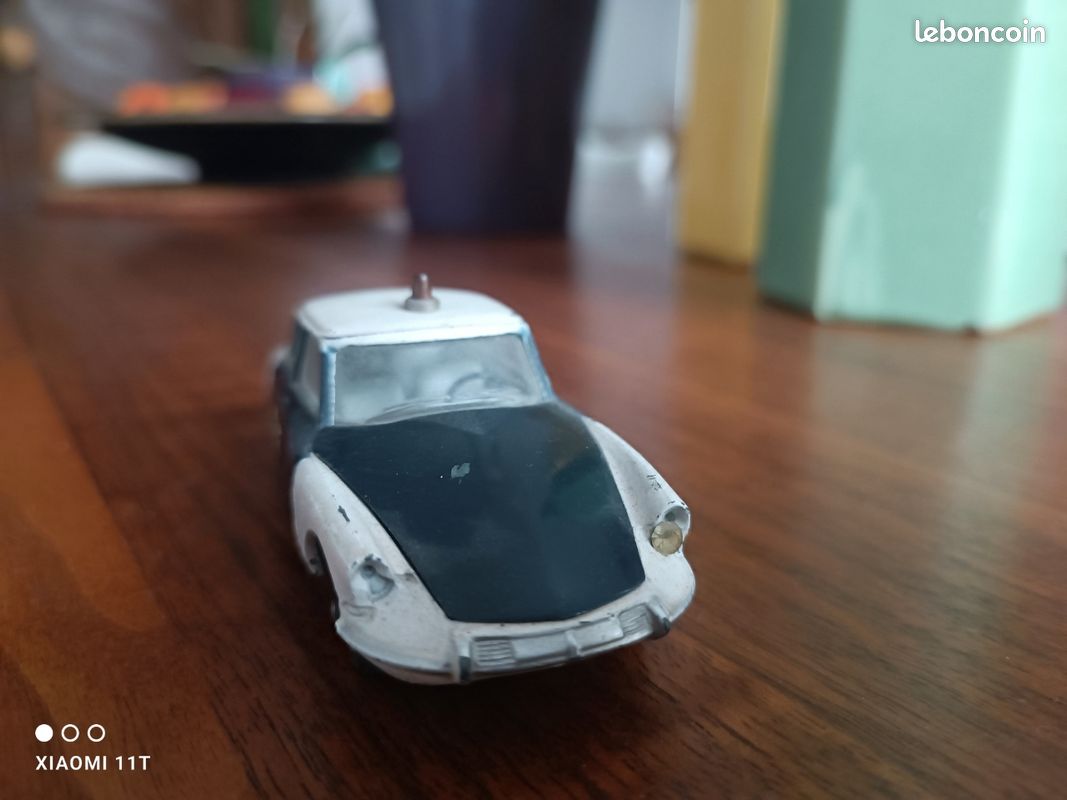 Miniature voiture police (image 5)