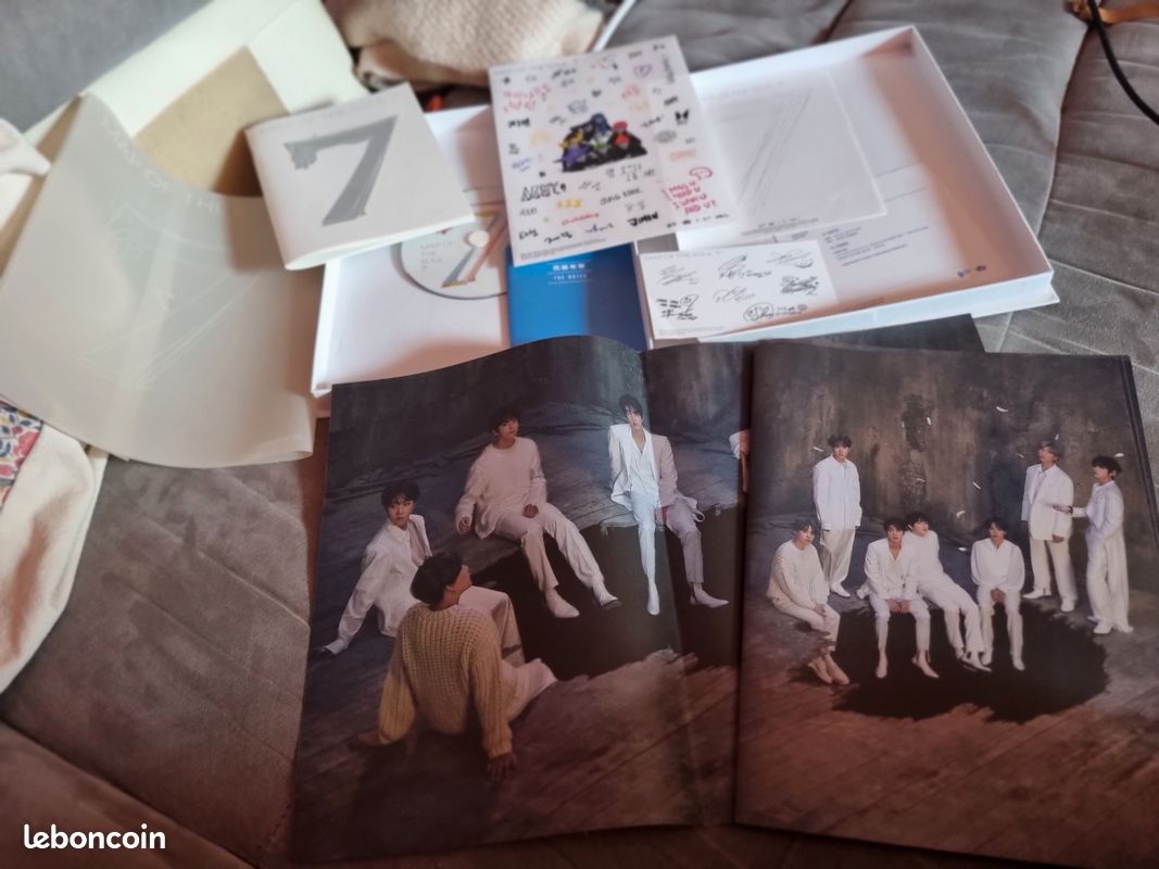 Album kpop bts : Map of the soul 7 (image 1)