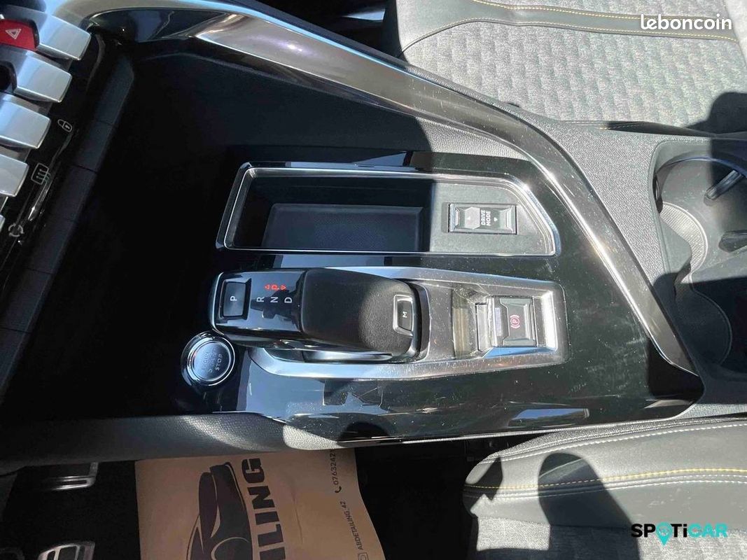 PEUGEOT 5008 BlueHDi 130ch S&S EAT8 Roadtrip (image 16)