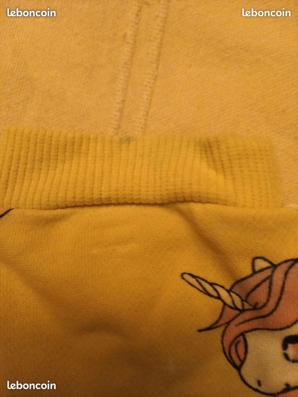 Sweat ans licorne Zara Jaune Vêtements