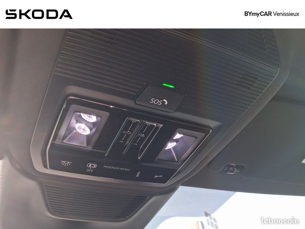 SKODA Octavia Combi 2.0 TFSI 265 ch DSG7 RS (image 18)