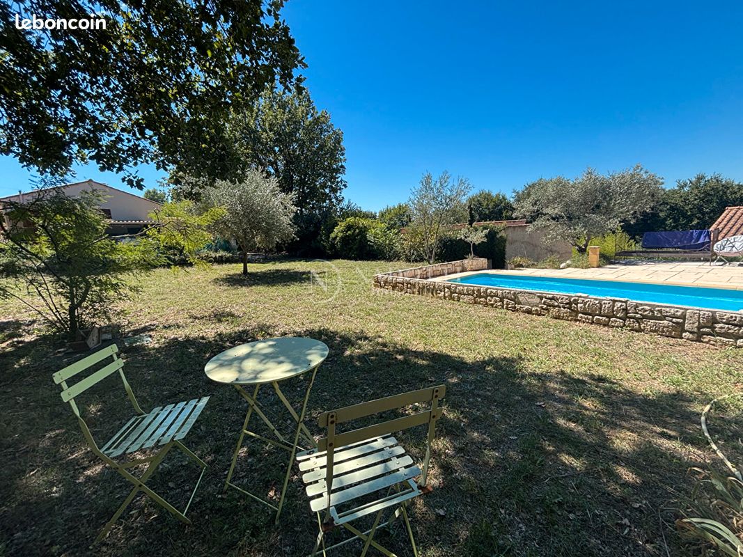Terrain 969 m² CADENET (image 2)