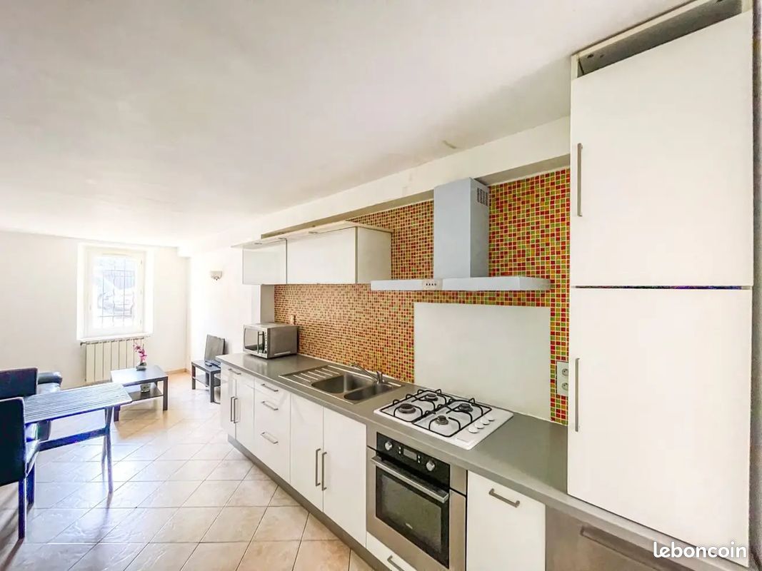 Appartement 2 pièces 45 m² · à Marseille · 45 m² · 770 €/mois