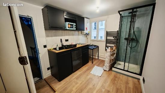 Paris 2e – Montorgueil – Studette rénovée – 8,7 m² – 950 CC (image 1)