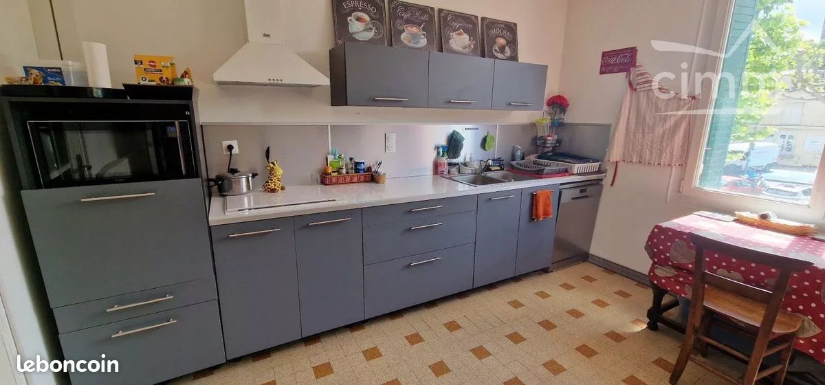 Appartement 7 pièces 134 m² · à Valréas · 134 m² · 131 000 €