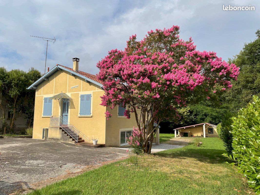 Maison 5 pièces 130 m² · à Salies-de-Béarn · 130 m² · 260 000 €