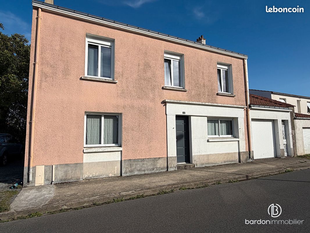 Maison 6 pièces 137 m² · à Froidfond · 137 m² · 238 500 €